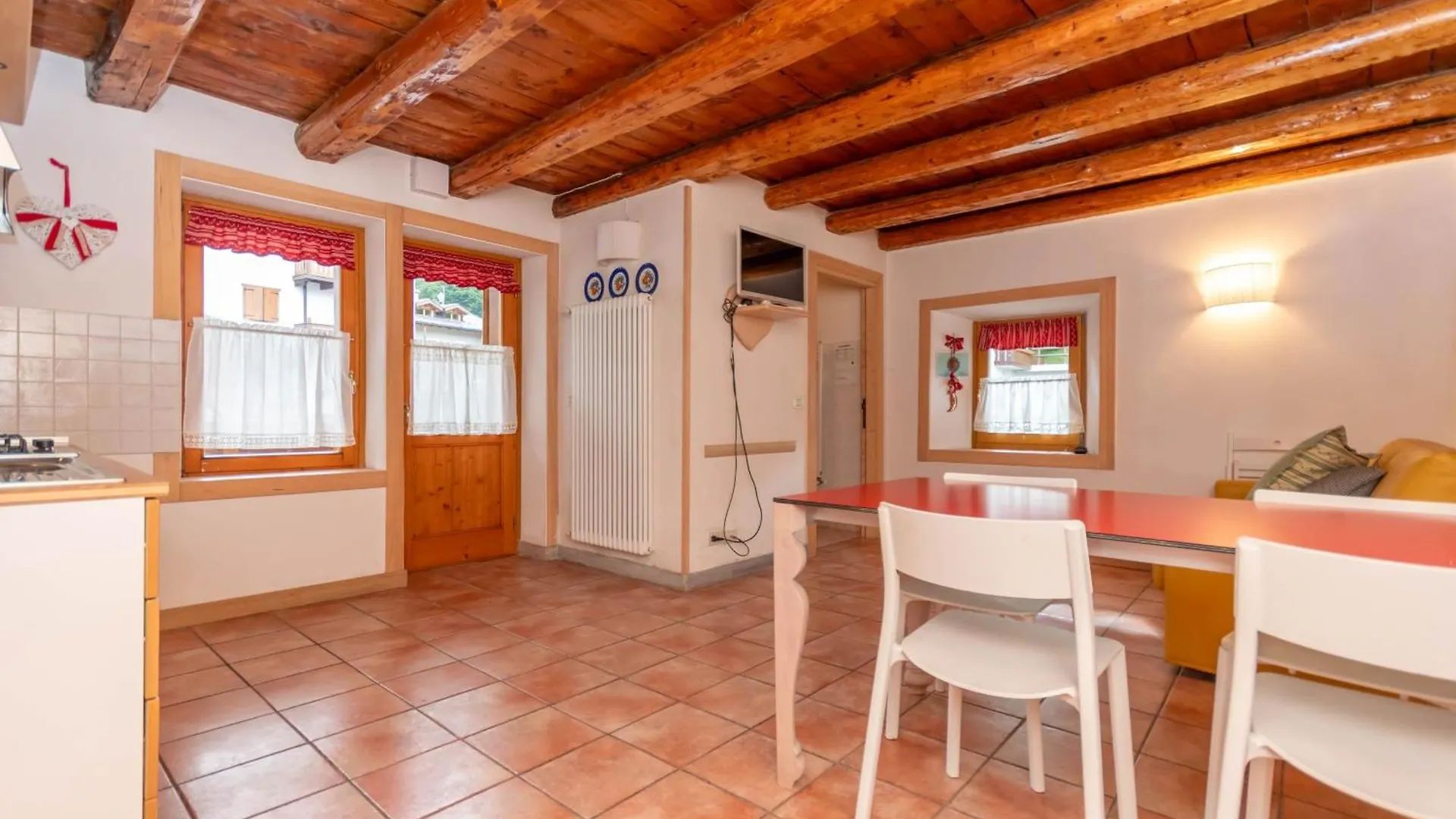 Casa Alessandra Falcade 0*,  Italy
